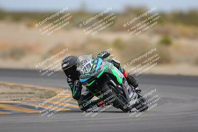 media/Dec-03-2022-CVMA (Sat) [[a3451eb8a4]]/Race 8 500 Supersport-350 Supersport/